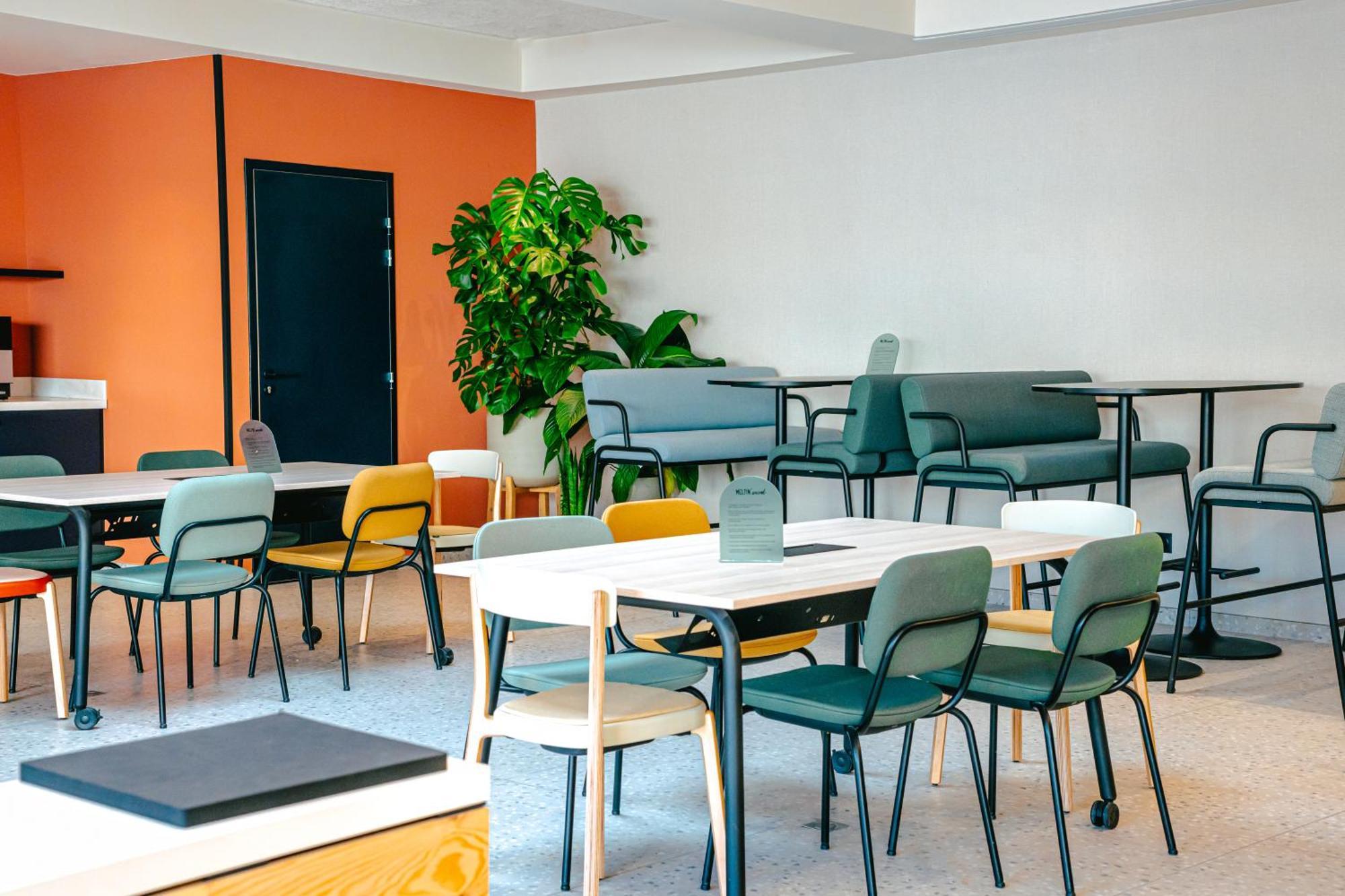 Ibis Styles Palais Des Congres Velodrome Hotel