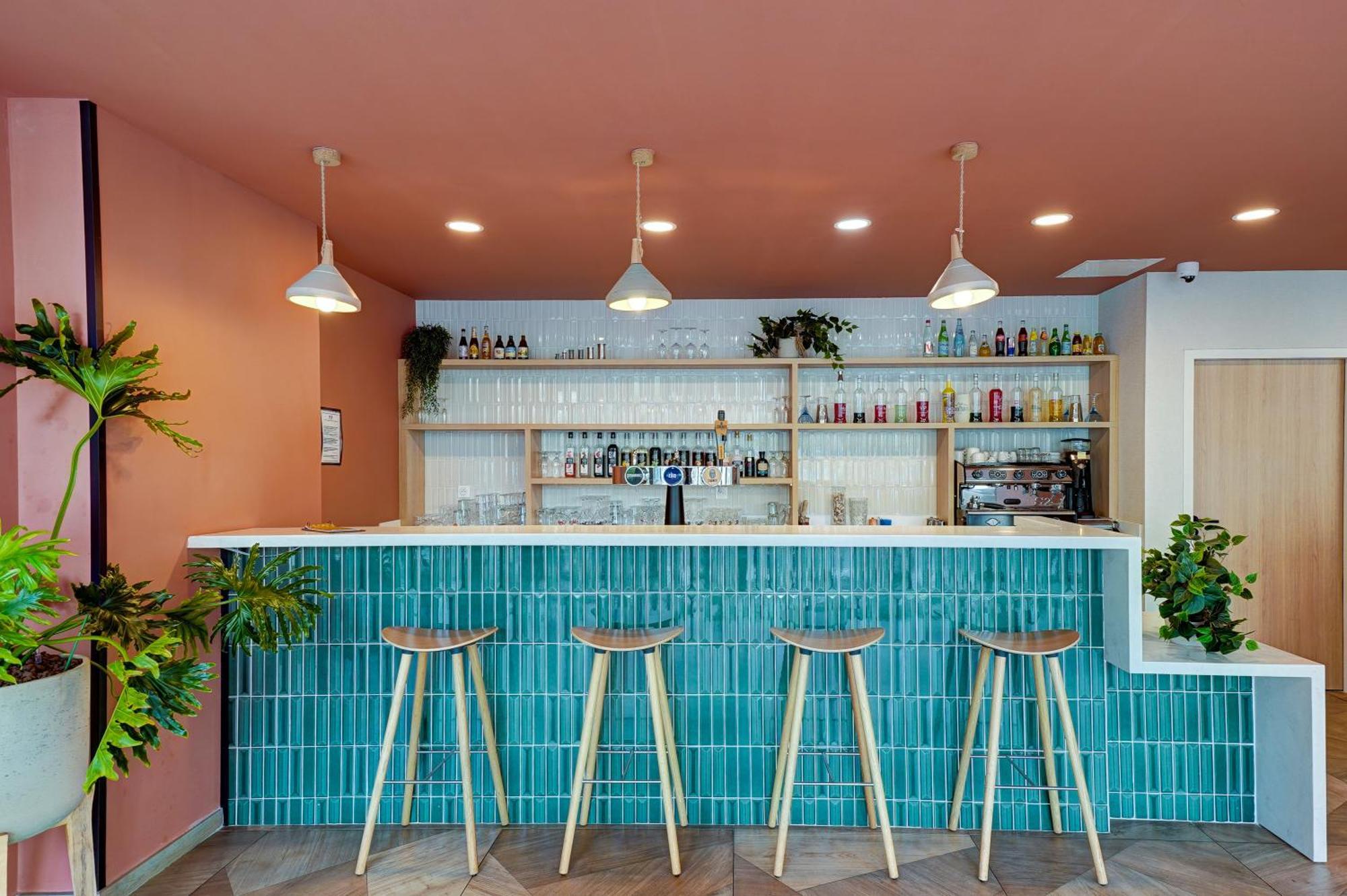 Ibis Styles Palais Des Congres Velodrome Hotel