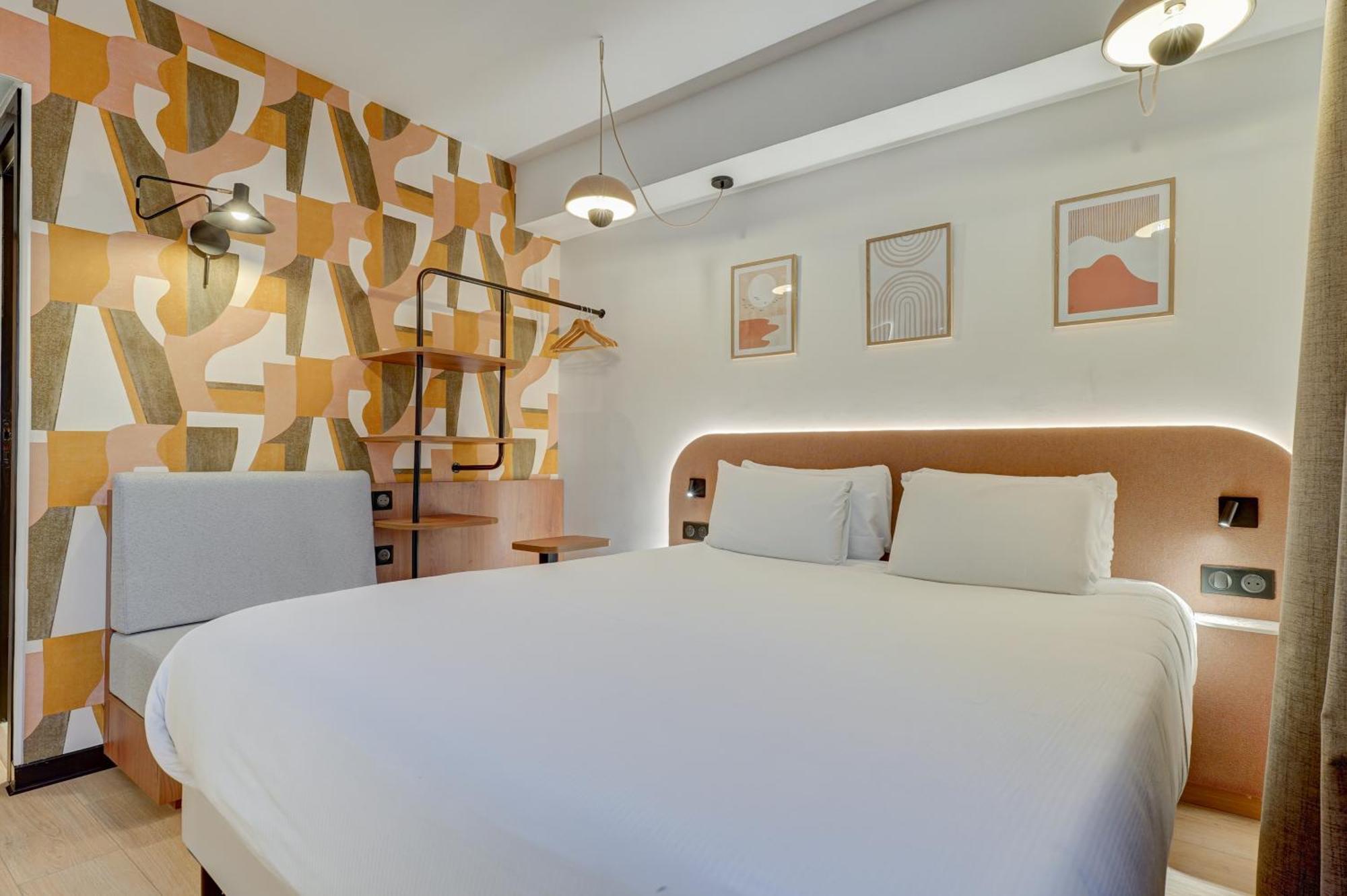 Ibis Styles Palais Des Congres Velodrome Hotel 3*
