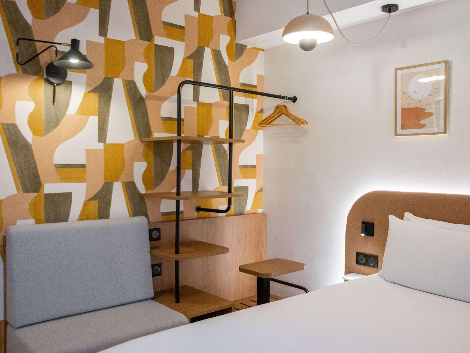 Ibis Styles Palais Des Congres Velodrome Hotel